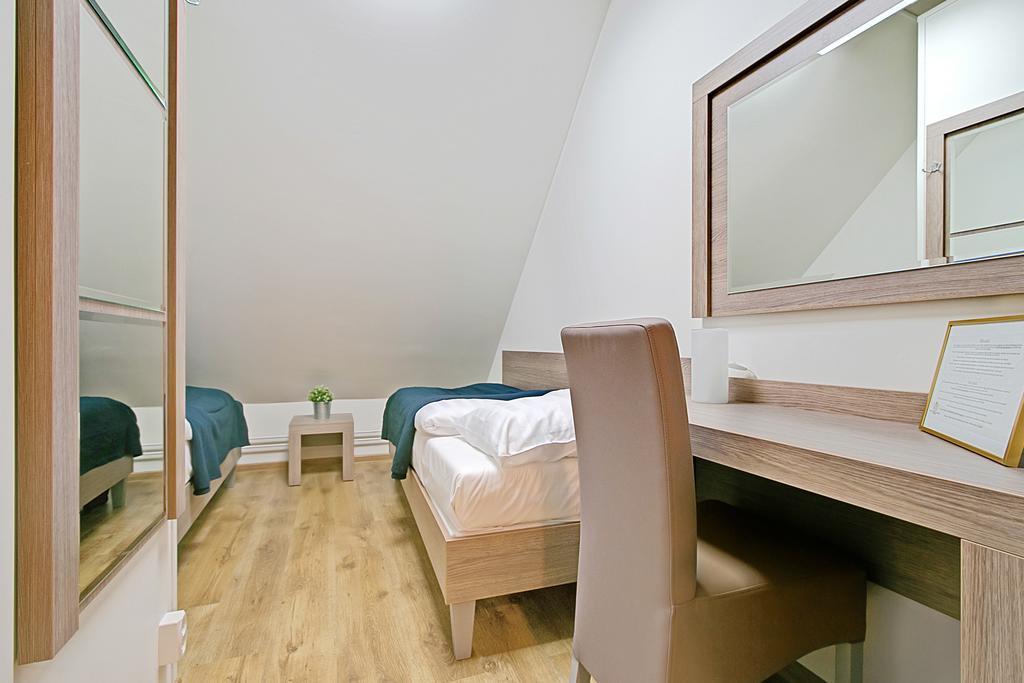 Hotel Kringelstaden Södertälje Kültér fotó