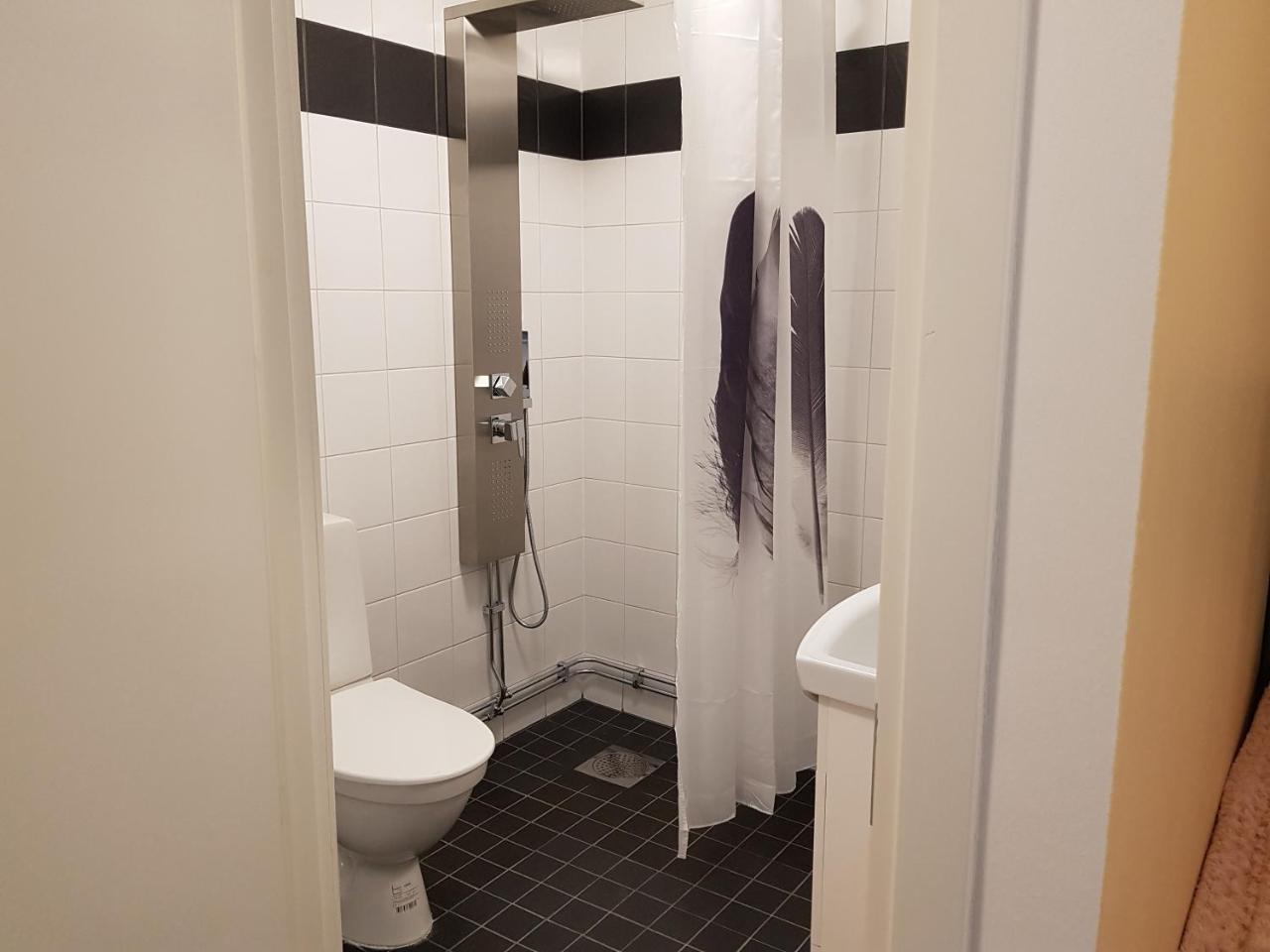 Hotel Kringelstaden Södertälje Kültér fotó